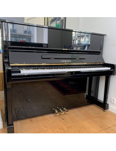Yamaha U1A