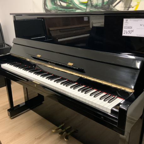 Piano Royale RS-18