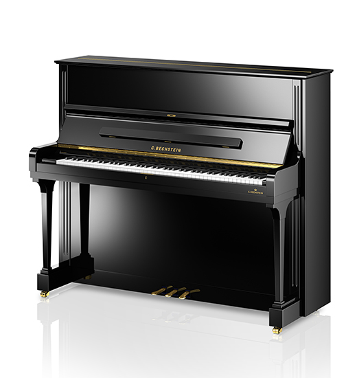 Ce piano numérique fait une belle impression avec sa finition en bois, son  acoustique semblable à celle d'un piano à queue