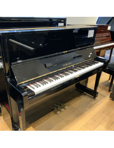 Yamaha U1
