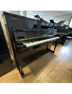 Yamaha U5 silent