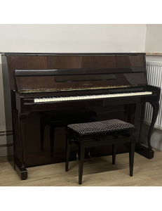 yamaha M1S