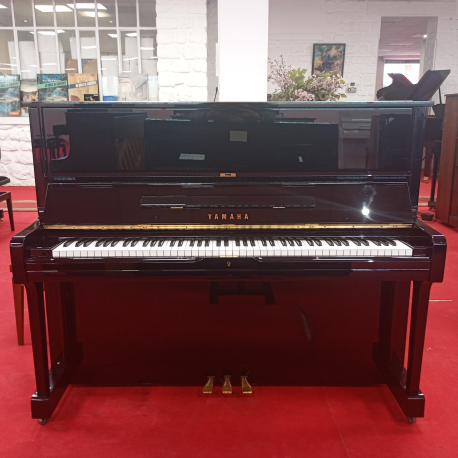 Yamaha U1A