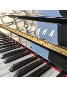 Yamaha U3