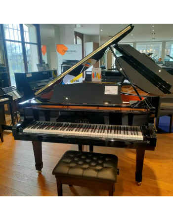 Yamaha C1
