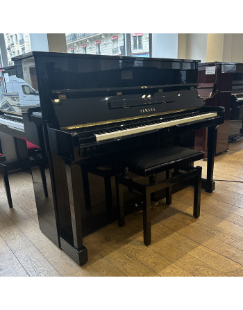 Yamaha SU118