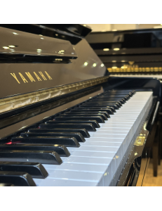 Yamaha U3 laqué noir