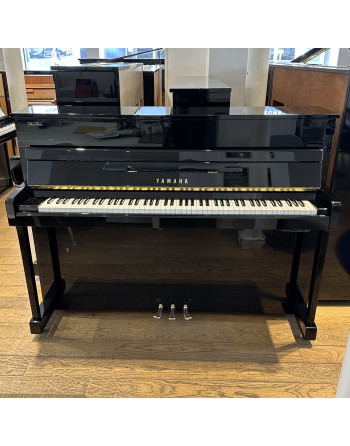 Yamaha U5 silent