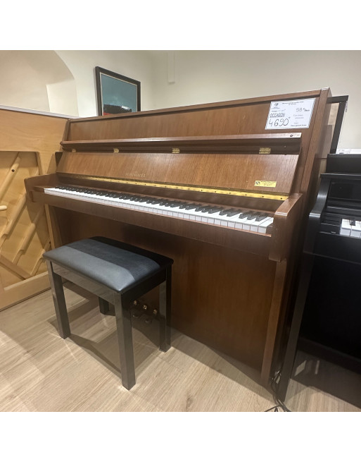 Schimmel 112