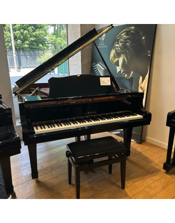 Yamaha C3