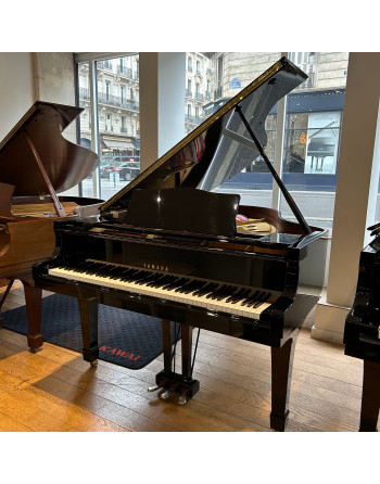 Yamaha C3