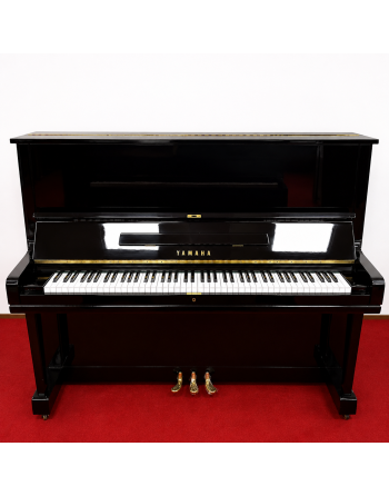 Yamaha U3