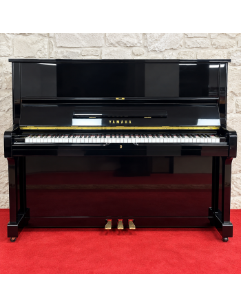 Yamaha U1